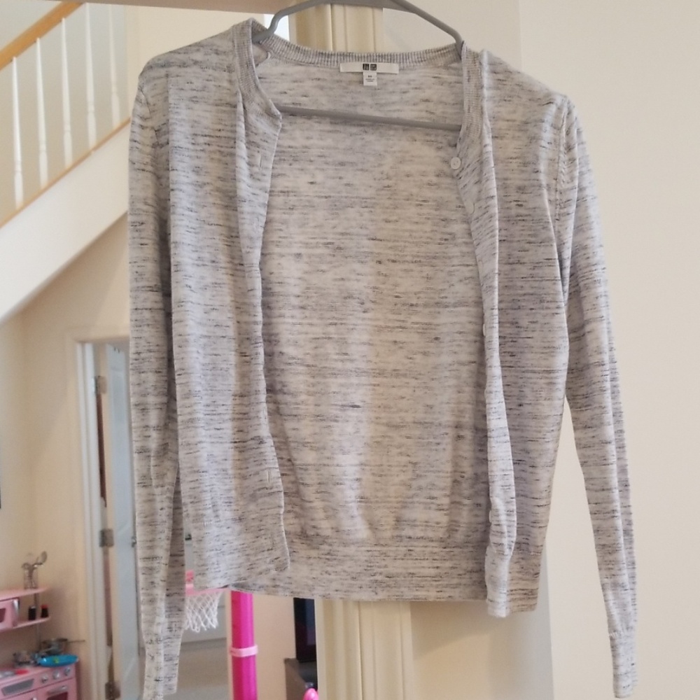 Grey cardigan